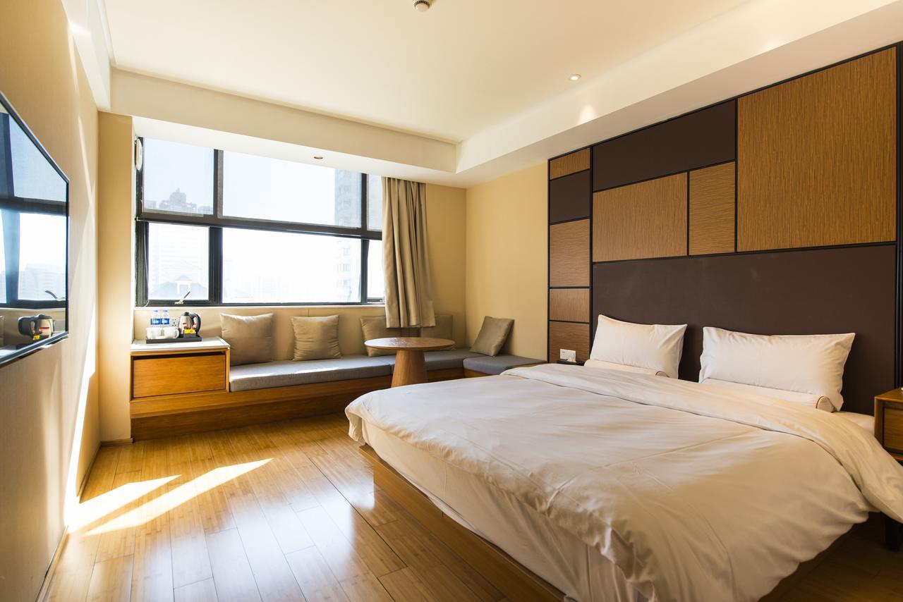 Ji Hotel Shanghai Hongqiao Transport Hub Linkong Zone Exteriör bild